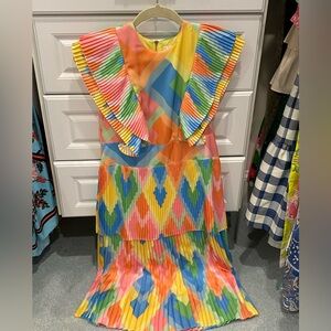 Emily McCarthy dress size small - runs large (so flattering)